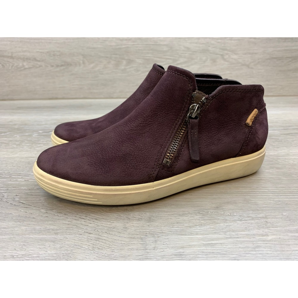 ECCO Soft 7 Tred Women's 36 Purple Nubuck Leather 5.5 Zip High Top Sneakers